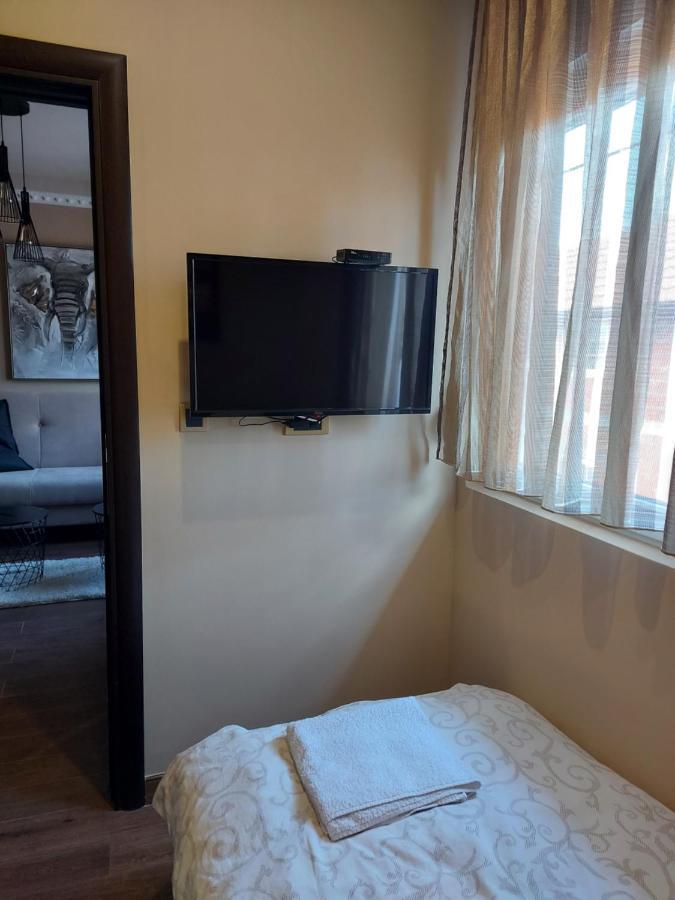 Apartments Exclusive 贝尔格莱德 外观 照片