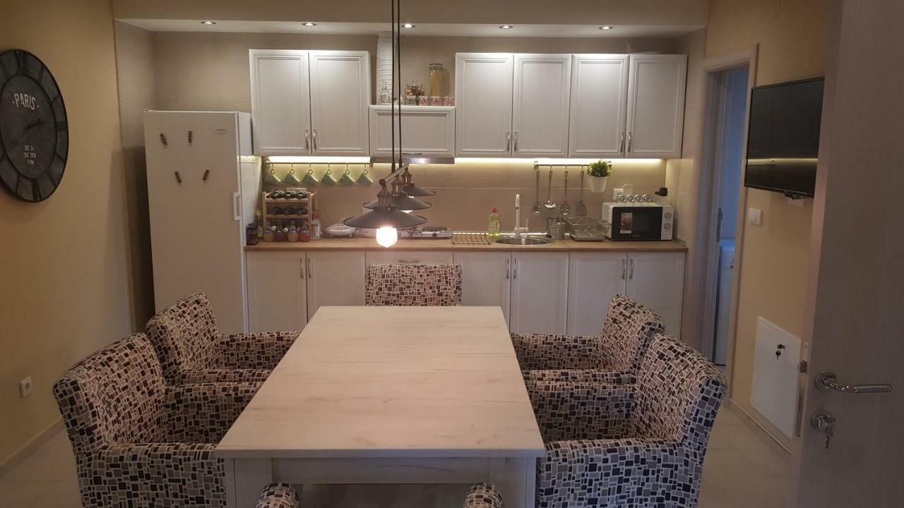 Apartments Exclusive 贝尔格莱德 外观 照片