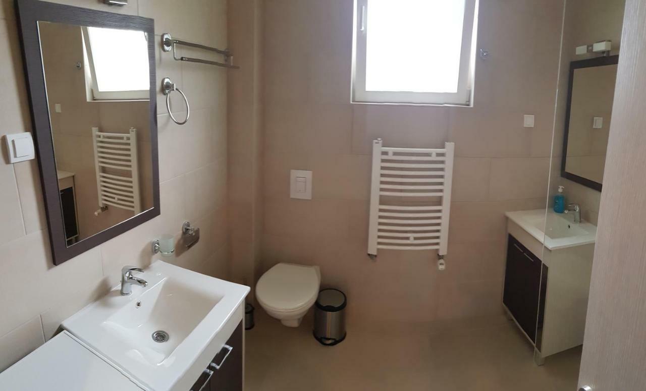 Apartments Exclusive 贝尔格莱德 外观 照片